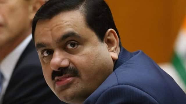 Banks gave loan to Adani group according to the rules, RBI came in front for the first time