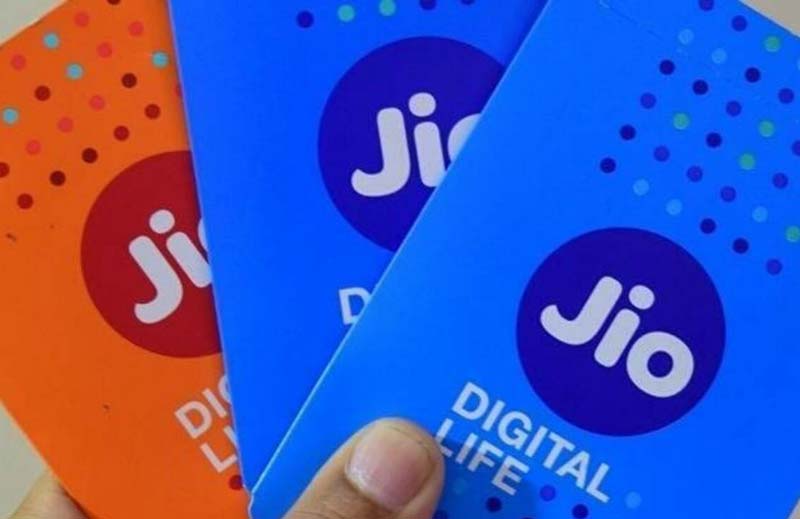 Reliance Jio users get a strong shock of 440W, plans become expensive by up to Rs 480, see new rates