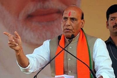 Youngsters demand job from Rajnath Singh in a BJP Rally