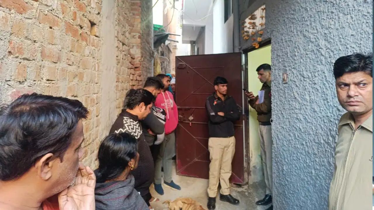 Shocking Triple Murder in South Delhi: Couple, Son Found Dead With Throat Slit