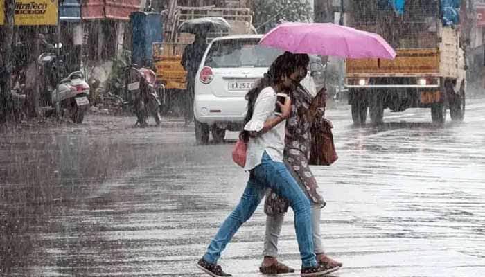 Heavy Rainfall expected in Kerala : Red Alert in 5 Districts