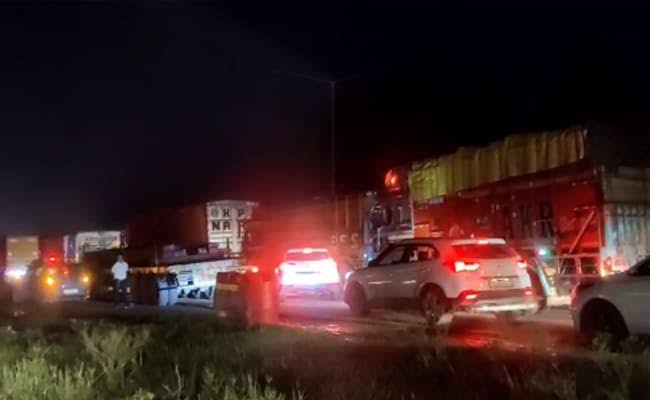 After talks with the Haryana government, the farmers agreed to leave the highway, there was a jam for 21 hours