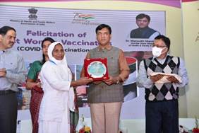 International Women’s Day 2022: Health Ministry felicitates Best Women Covid-19 Vaccinators