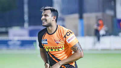 T Natarajan is COVID positive, six others are isolated but DC vs SRH match to go-ahead