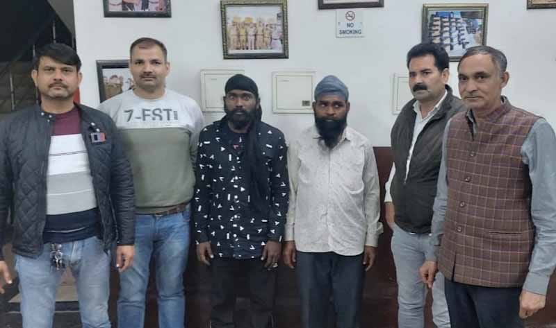 Joint Team of Special Staff /NED and PS Bhajanpura busted the Interstate 'Tala Chabi Gang'