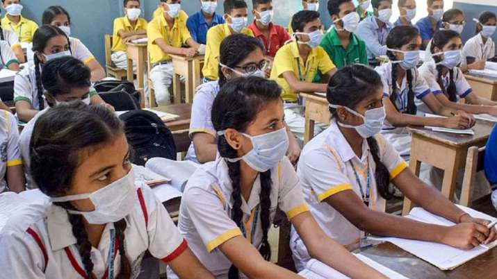 Alert regarding new variant in MP: Schools will open at 50% capacity, online classes will continue; Special look in Bhopal-Indore