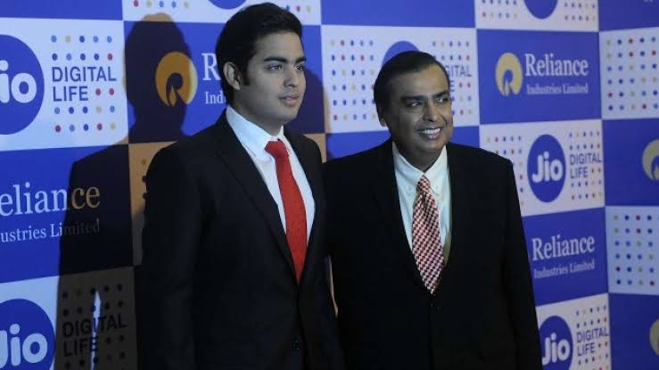 30-year-old Akash Ambani to command JIO: 65-year-old Mukesh resigns from the post of Director