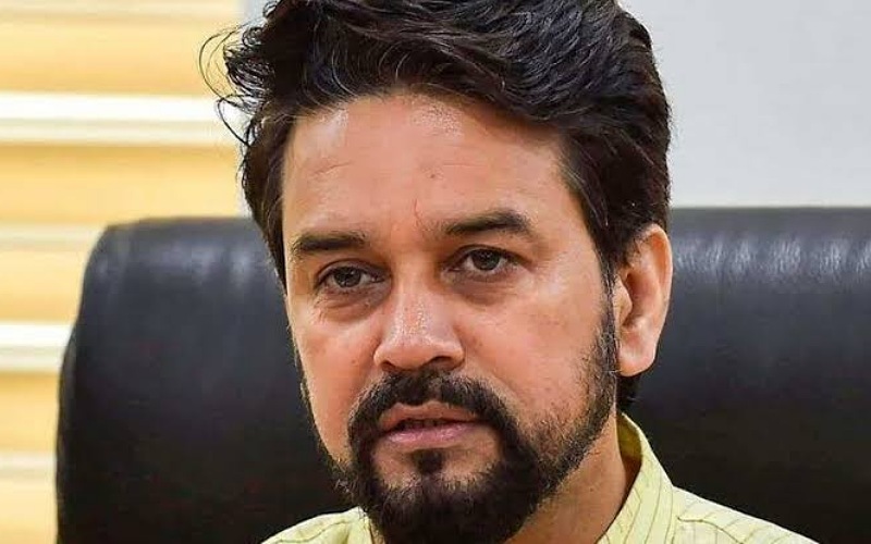 UP Elections : Anurag Thakur welcomes former IPS officer who joined BJP recently