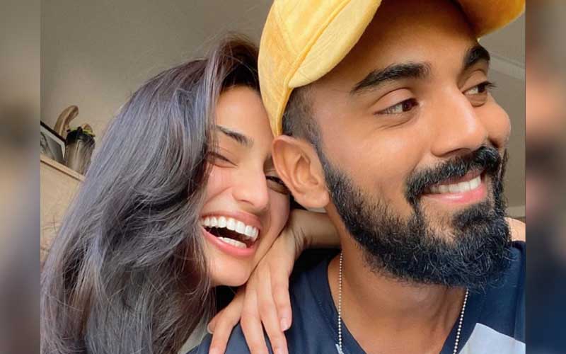 KL Rahul Gives A Heart To Athiya Shetty For Her Latest Pic, Check Out